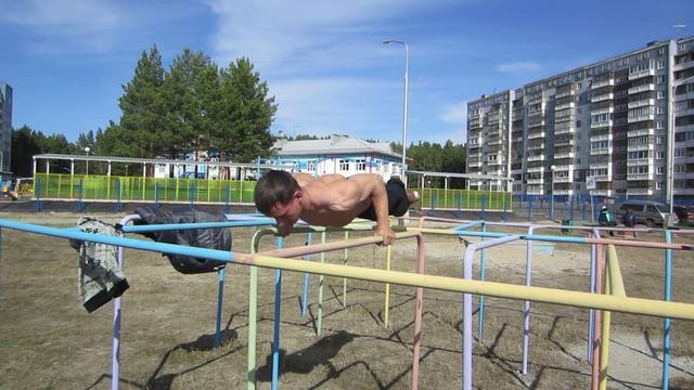 Отжимания в горизонте 65 раз