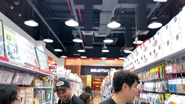 Outlet Mall | Dubai, UAE смотреть онлайн