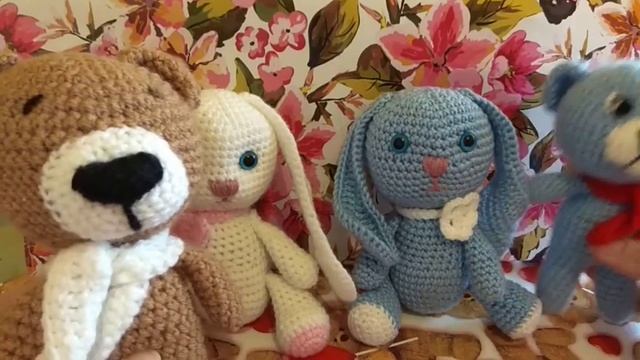 Игрушки крючком , единорог ,зайки и мишки. смотреть онлайн
