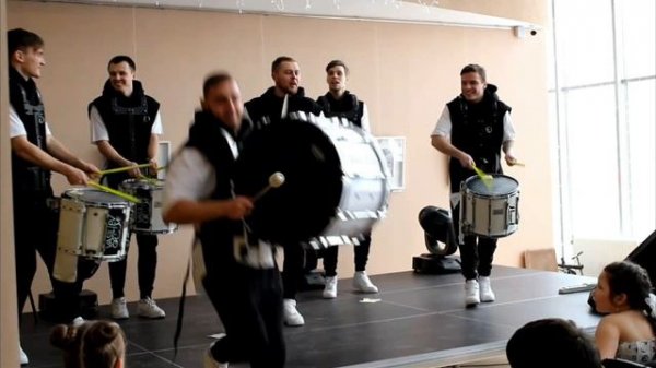 Барабанщики