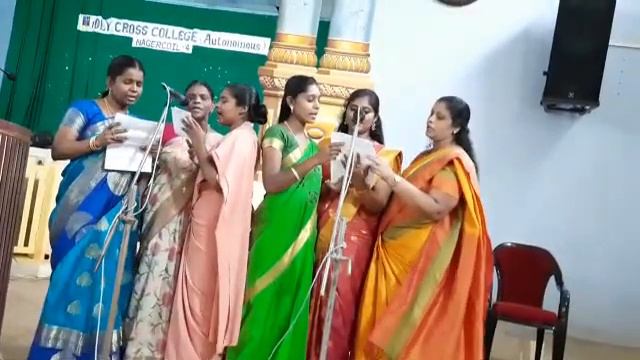 AU REVOIR TEACHERS смотреть онлайн