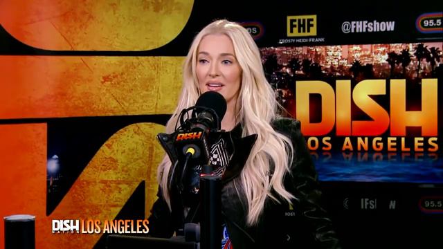ERIKA JAYNE’S ‘REAL’ TAKE ON ALL THE OSCAR FASHION смотреть онлайн