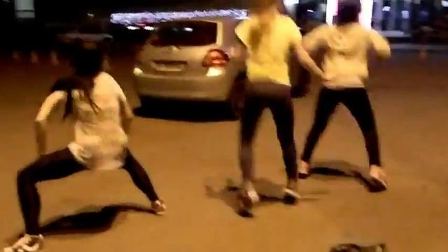 Попы классные