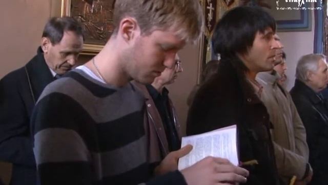 служба Страстей Господних в Петропавловском соборе.mpg смотреть онлайн