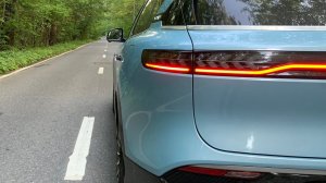 Voyah Free - 460 сил на бумаге, 700 в уме: разгон 0 - 100