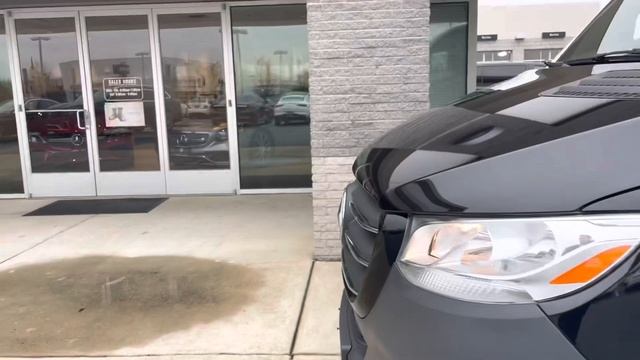 12 Passenger- Mercedes-Benz Sprinter Van 2022 Walk Through