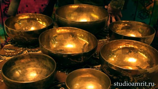 Медитация с поющими чашами / meditation music /singing bowl meditation смотреть онлайн