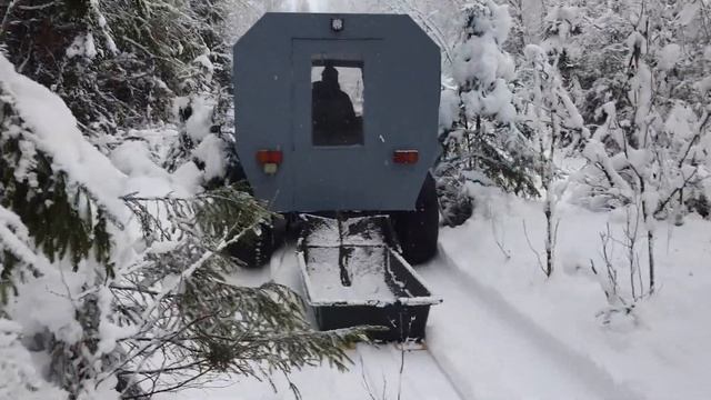 За дровами в лес, с братом на каракате. Зимний лес. Каракат с двигателем от оки. смотреть онлайн
