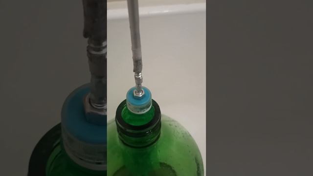 Как помыть стеклянный бутыль смотреть онлайн