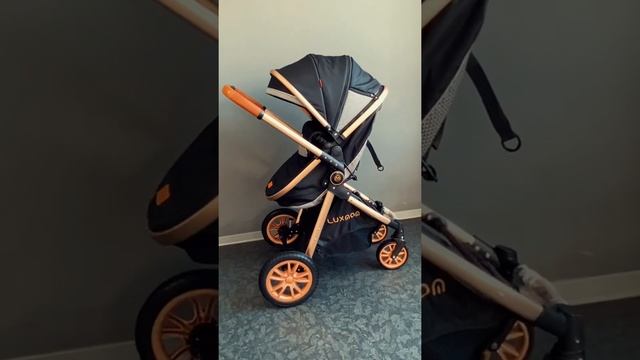 Обзорное видео коляски трансформера 3 в 1, Luxmom V9, цвет чёрный лён. смотреть онлайн