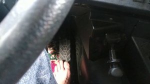 Вышел из строя регулятор тормозных сил.