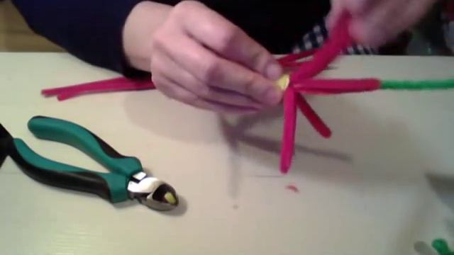 How to make a Pipe Cleaner Lily смотреть онлайн