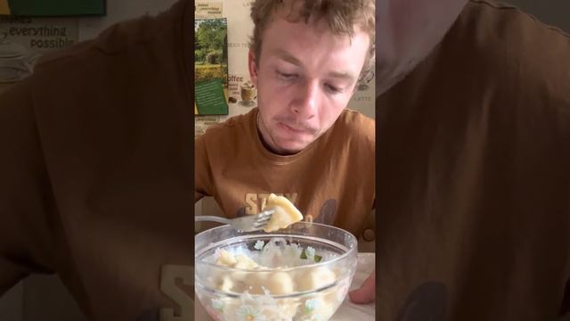 Давай поедим! # 2 Вареники со сметаной и микрозеленью. смотреть онлайн