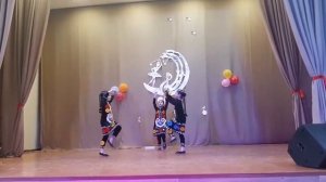 Таджикский танец "Седухтаракон будэм" ансамбль "Визави", рук. Орлова Н.Н. п.Парфино, 2021г.