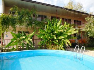 Снять жилье в п. Новомихайловский недорого. Отдых с детьми в Новомихайловском. «Лариса» ГОСТЕВОЙ ДОМ