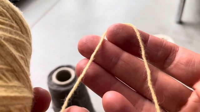 Как выбрать бобинную пряжу для ручного вязания смотреть онлайн