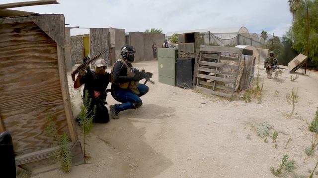 "Escape from Pripyat" Stalker themed airsoft game смотреть онлайн