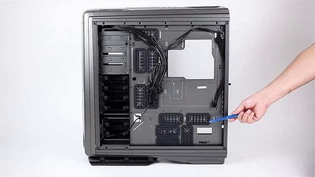 NZXT Phantom 820 Review смотреть онлайн