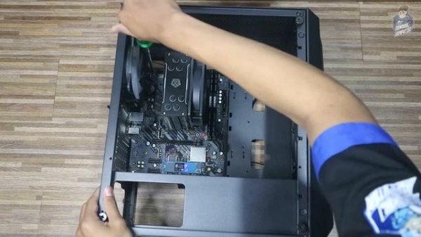 INTEL CORE I5 12400F - H610M HDV/M.2 ASROCK - QUADRO P620 2GB GIGABYTE - CUBE TARGA | PC BUILD