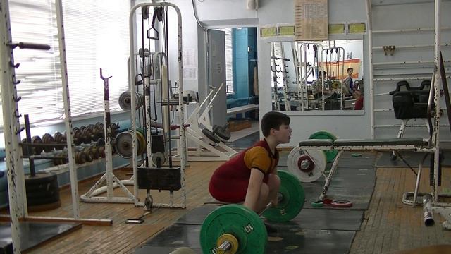 Пряничников Максим, 10 лет, вк 62 Рывок 43 кг Есть личный РЕКОРД! смотреть онлайн