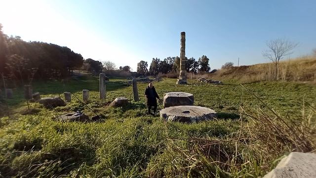 На месте античного преступления: Герострат сжег третье Чудо Света? Как и чем? смотреть онлайн