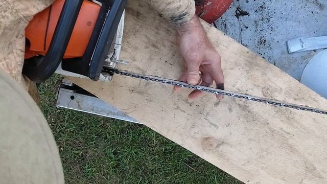 Sharpen your Chainsaw, Set Your Rakers-Set the Bite, you can do this! смотреть онлайн