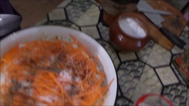 Сочная #капуста с морковкой по-корейски | Острый салат. смотреть онлайн