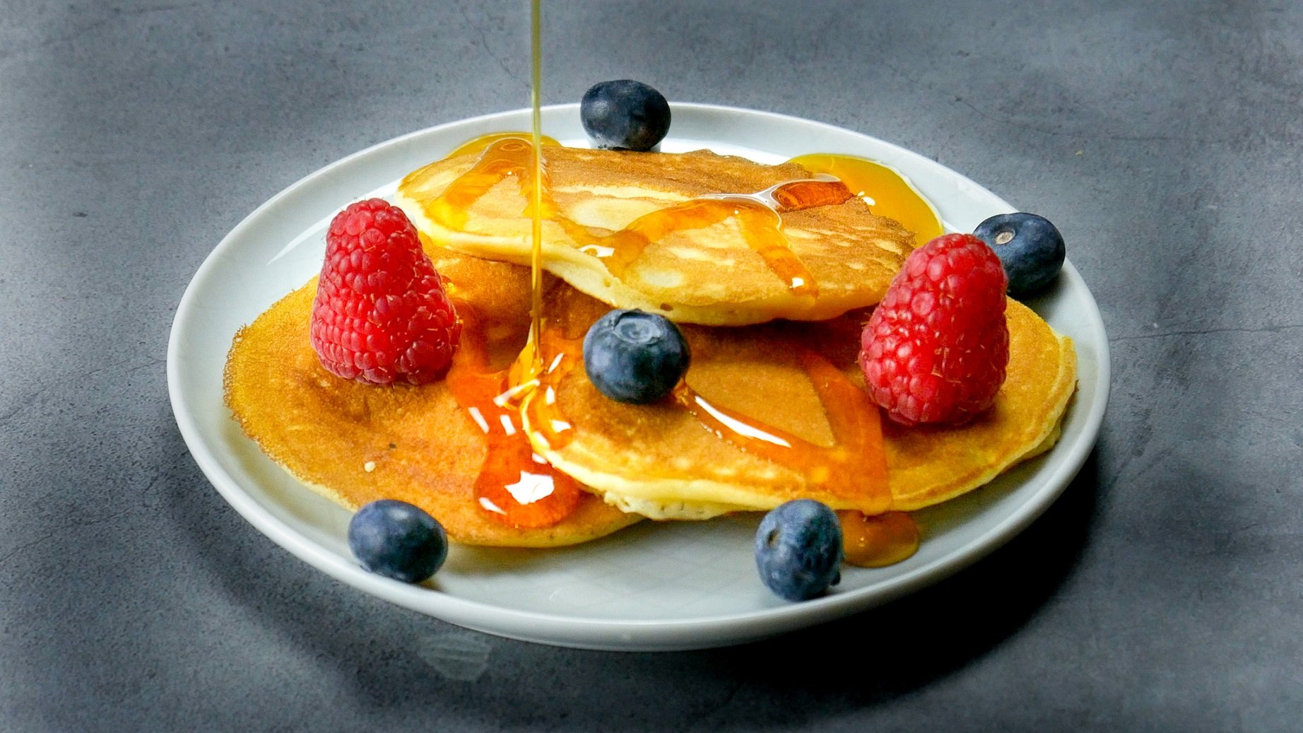 Блинчики, которые в американских фильмах готовят на завтрак. Показываю, как приготовить смотреть онлайн