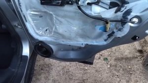 Honda Crv - вода в салоне, проблема и способ решения.