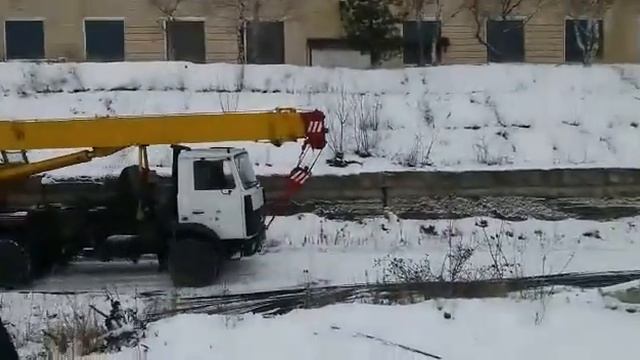 Фундамент часовни, укладка блоков смотреть онлайн