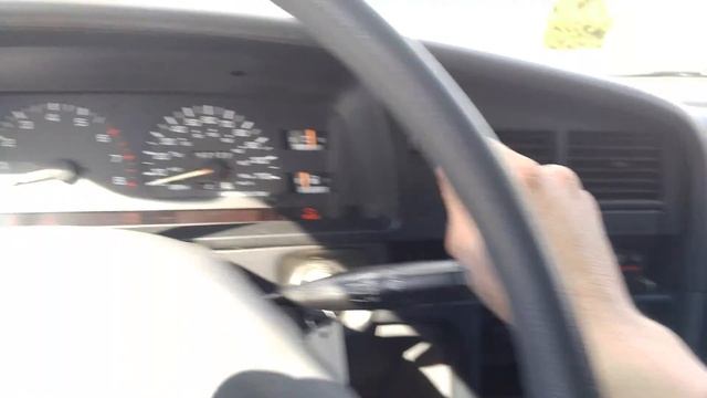 Interior and Start up For Sale: 1993 Toyota Pickup 82k miles 5spd 4x4 смотреть онлайн