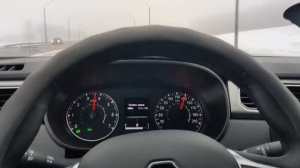 Рено Аркана, расход топлива по трассе 1.6 механика. Свет фар в темное время суток.