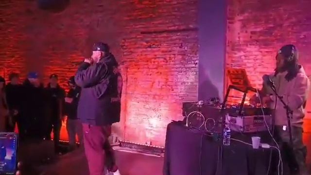 Gorilla Nems - Bing Bong смотреть онлайн