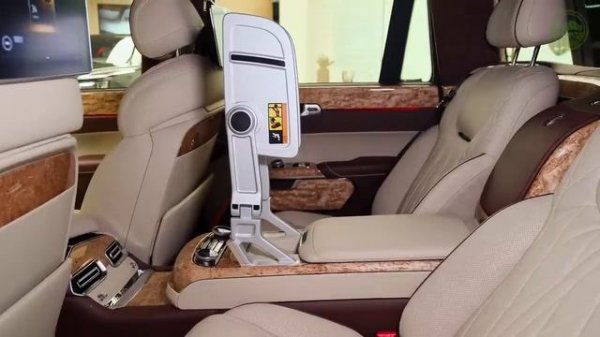 Aurus Senat Komendant новый кроссовер аурус Комендант конкурент Rolls Royce Cullinan