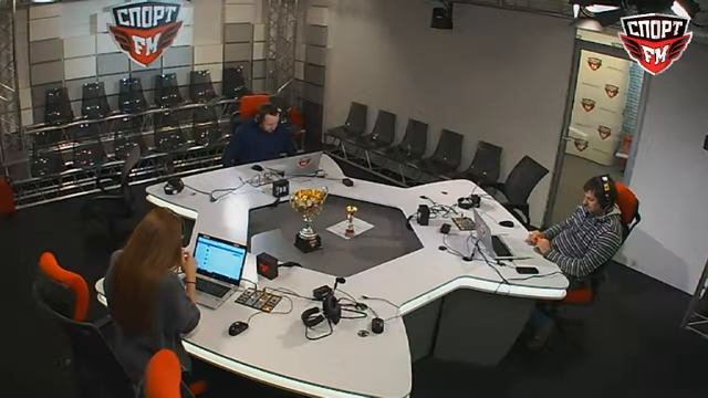 КЛУБ БОКСА И КИКБОКСИНГА "БОЕЦ" смотреть онлайн