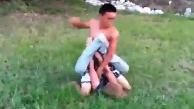 Азиат замесил патлача смотреть онлайн