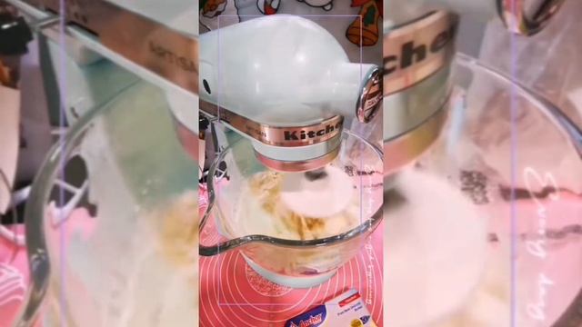 Unboxing My New Dream KitchenAid Artisan Mixer in Ice Blue w/ glass bowl?❤ смотреть онлайн