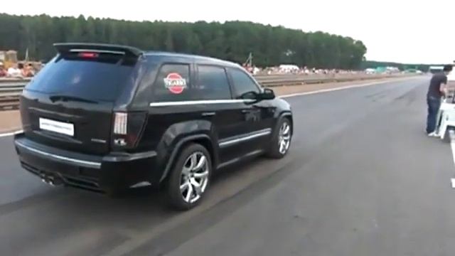 Jeep SRT8 Stroker 1700 Л.С. 7.0 L смотреть онлайн