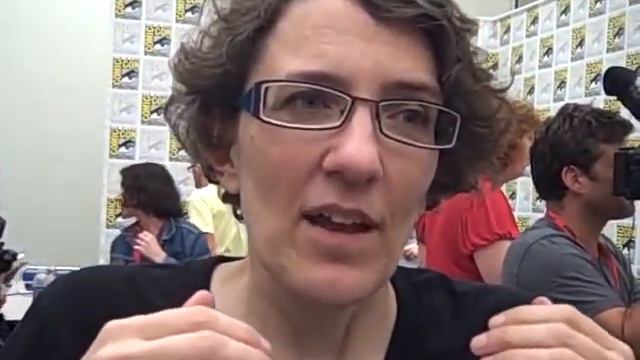 Jane Espenson - "Caprica" at Comic-Con 2009 смотреть онлайн