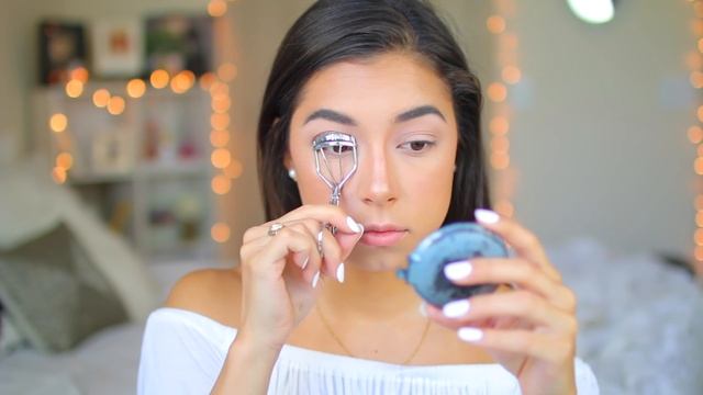 Everyday Makeup Routine + My Top 5 Favorite Lipsticks! смотреть онлайн