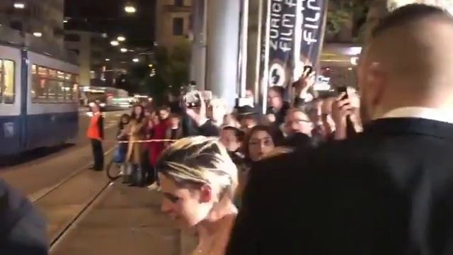 #KristenStewart On the red carpet #Seberg #zff2019 via mch global experiences смотреть онлайн