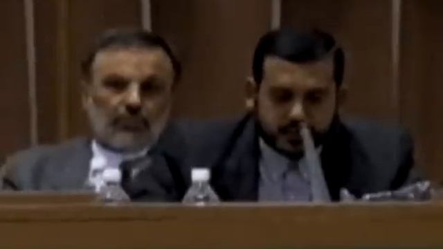 Iranian Qari Reciting Quran смотреть онлайн