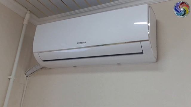 Инверторный кондиционер Samsung AR09TXHQASINUA смотреть онлайн