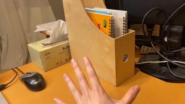 КАК НАВЕСТИ ПОРЯДОК НА РАБОЧЕМ СТОЛЕ И ОРГАНИЗОВАТЬ РАБОЧЕЕ МЕСТО смотреть онлайн