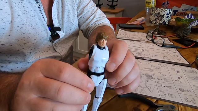 BANDAI LUKE SKYWALKER - BETTER THAN BLACK SERIES? смотреть онлайн