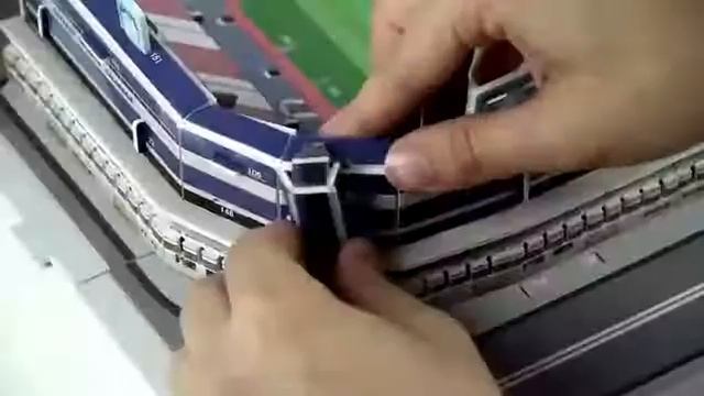 Puzzle 3D Estadio Vicente Calderón смотреть онлайн