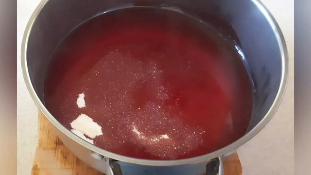 КЛУБНИКА : теперь не опасна для поджелудочной / Strawberries - now not dangerous for the pancrea смотреть онлайн