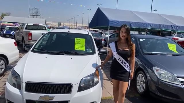 En vivo dese Mercado de autos Santa María mas de 600 autos смотреть онлайн