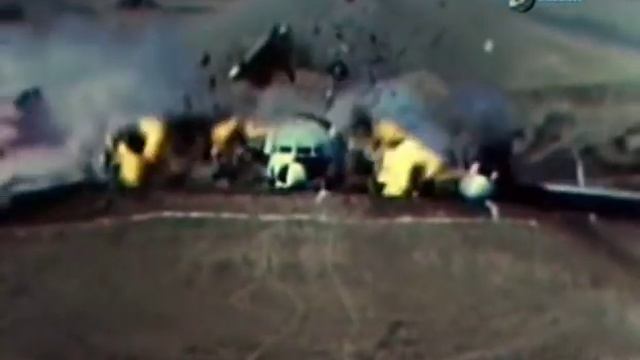 Краш-тест пассажирского самолета смотреть онлайн