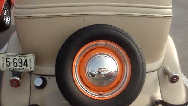 1934 FORD TWO DOOR SEDAN - NEW STYLISH LOOKS смотреть онлайн